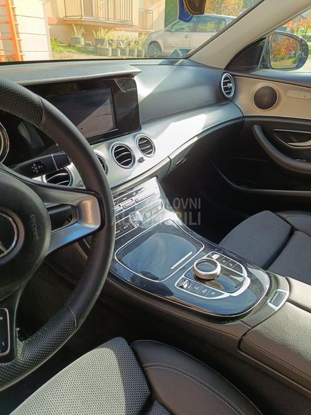 Mercedes Benz E 220 w213