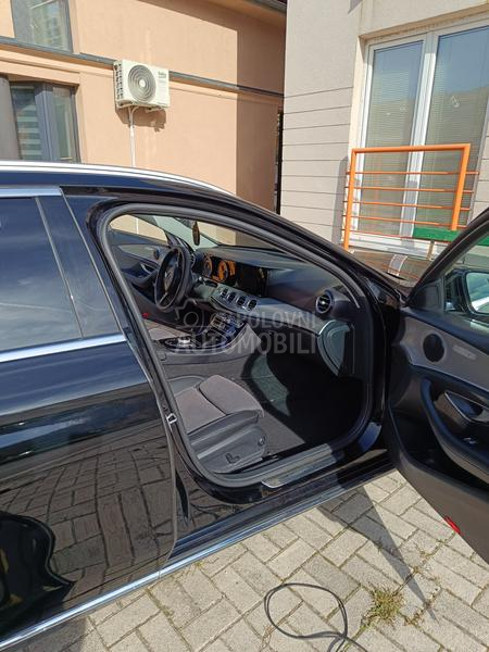 Mercedes Benz E 220 w213