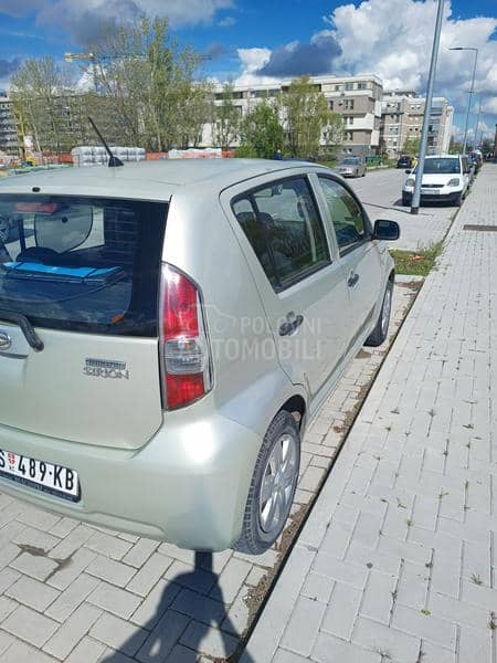 Daihatsu Sirion 1.0