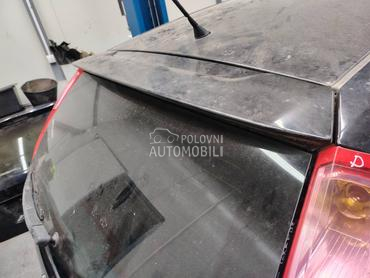Spojiler gepeka za Fiat Grande Punto