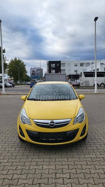 Opel Corsa D 1.3i ACTIVE