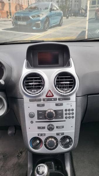 Opel Corsa D 1.3i ACTIVE