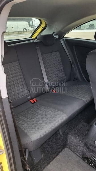 Opel Corsa D 1.3i ACTIVE