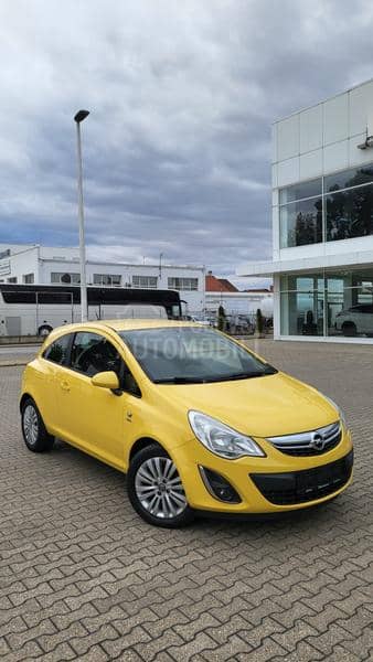 Opel Corsa D 1.3i ACTIVE