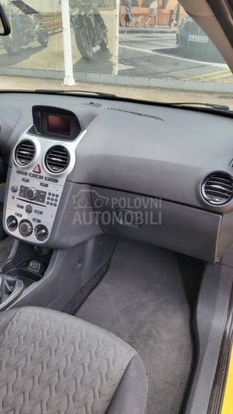 Opel Corsa D 1.3i ACTIVE