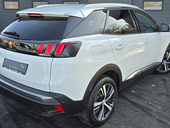 Peugeot 3008 1.5HDI ALLURE