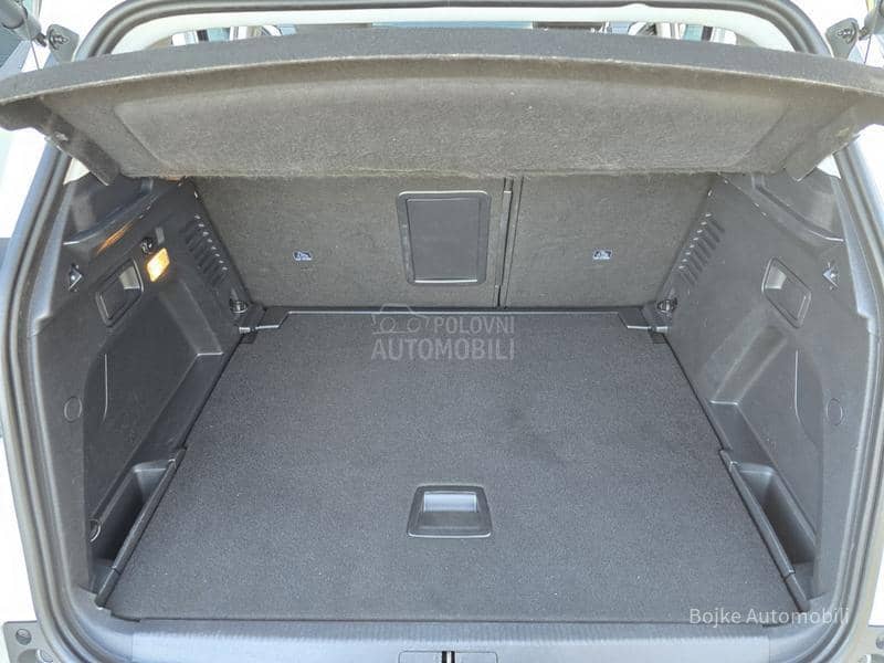 Peugeot 3008 1.5HDI ALLURE