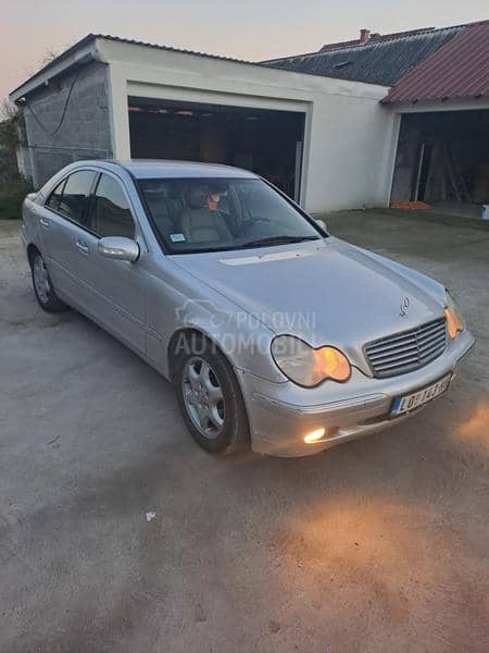 Mercedes Benz C 220 