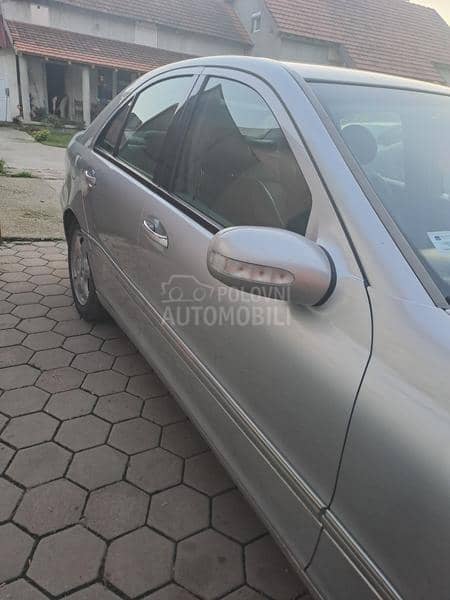 Mercedes Benz C 220 