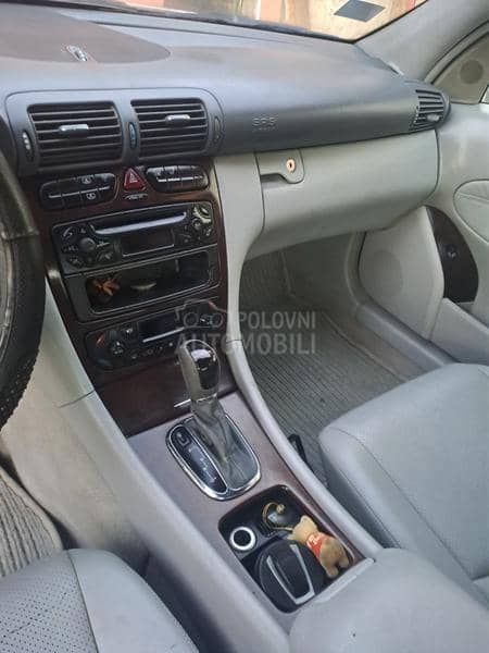 Mercedes Benz C 220 