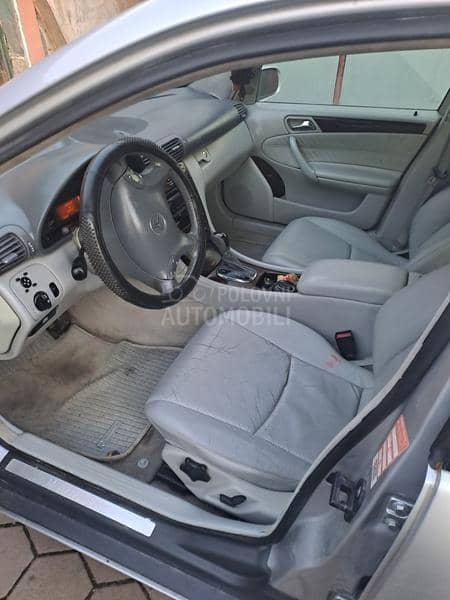 Mercedes Benz C 220 