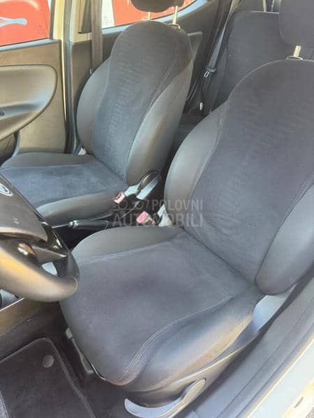 Lancia Ypsilon 0.9 cng