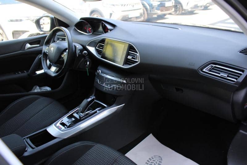 Peugeot 308 1.5 HDI AUT