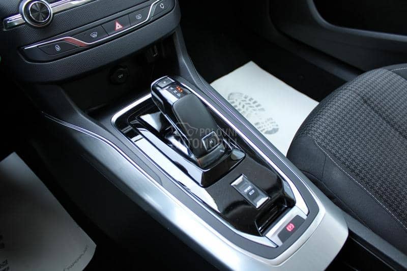 Peugeot 308 1.5 HDI AUT