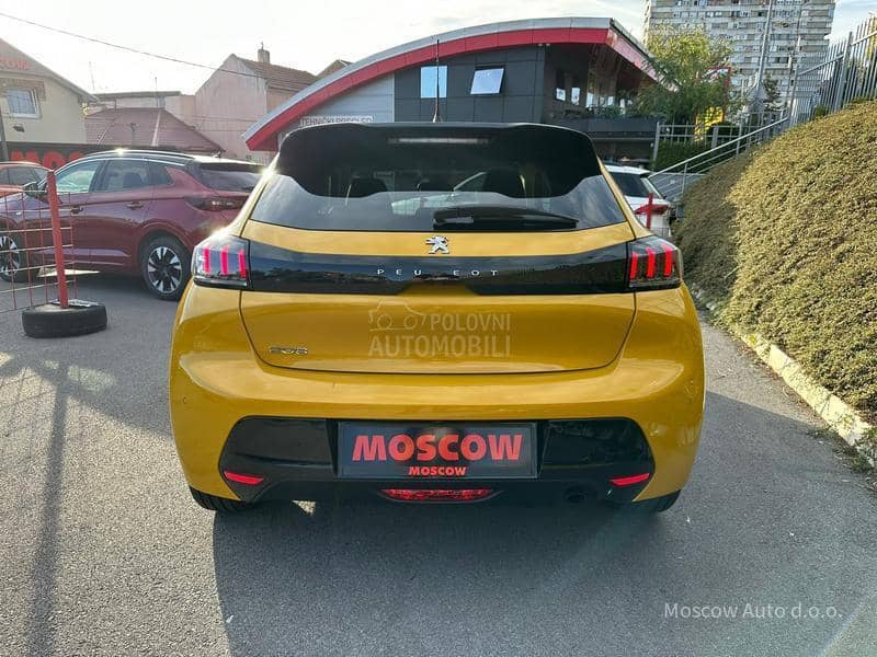 Peugeot 208 Allure pack 1.2