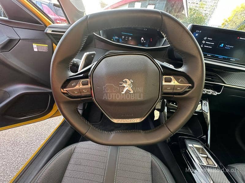 Peugeot 208 Allure pack 1.2