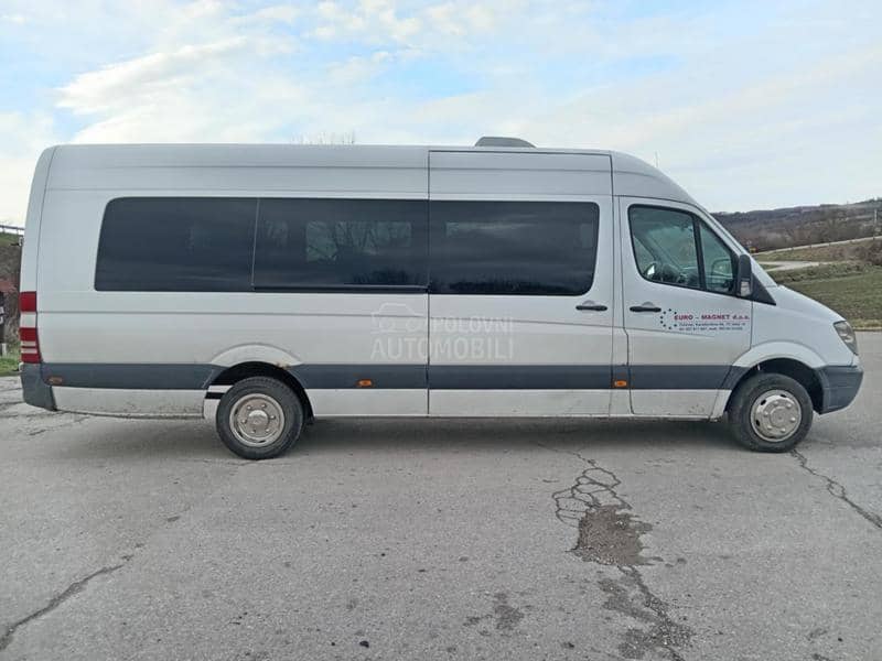 Mercedes Benz sprinter