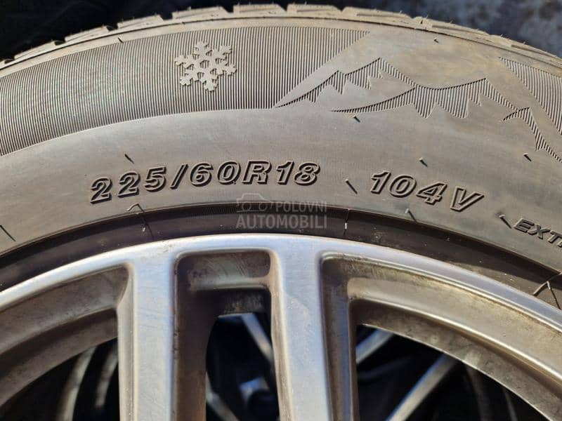 Goodride 225/60 R18 Zimska