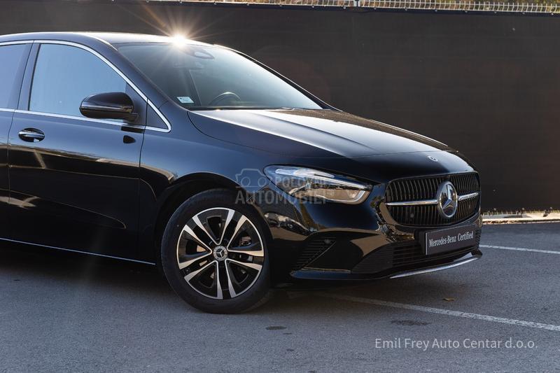 Mercedes Benz B 180 