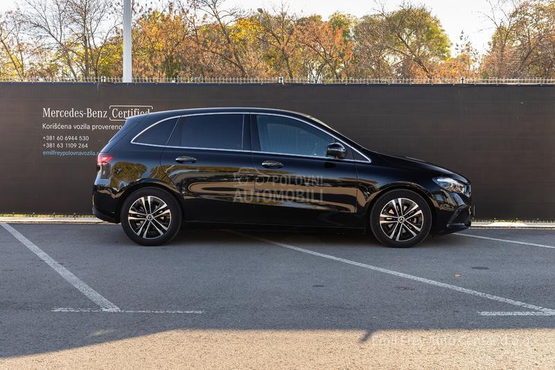 Mercedes Benz B 180 