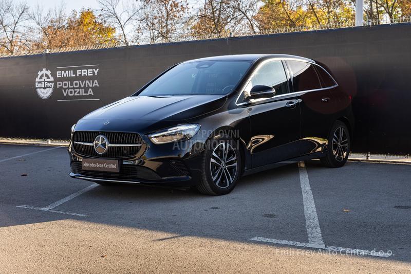 Mercedes Benz B 180 