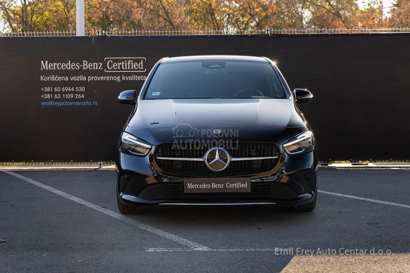 Mercedes Benz B 180 