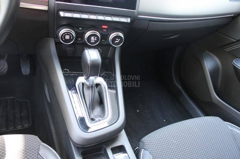 Renault Megane Conquest 1.3 TCE EDC