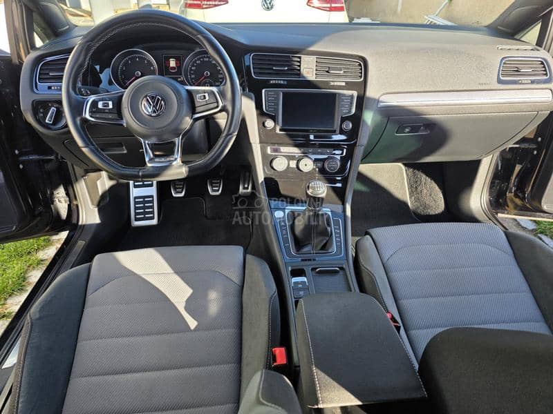 Volkswagen Golf 7 r line