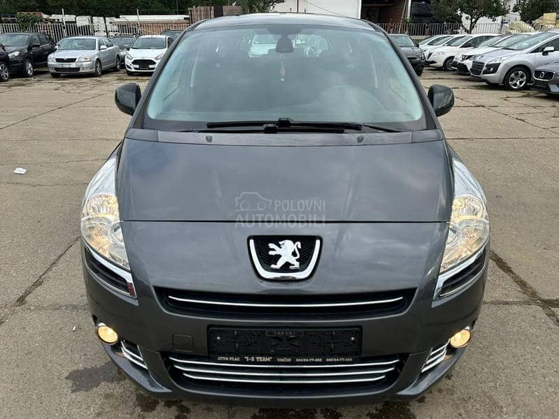Peugeot 5008 1.6e-HDI A/T ACTIVE