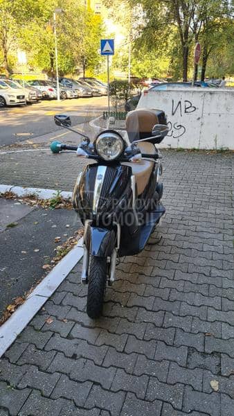 Piaggio Beverly