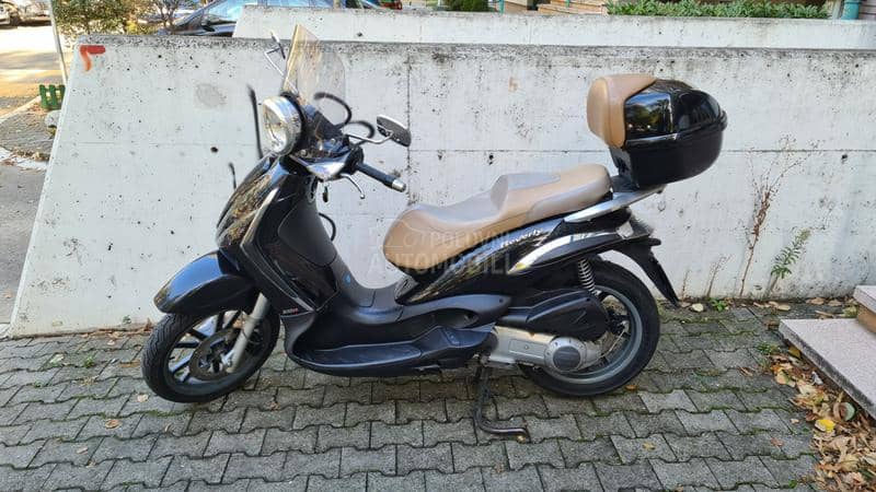 Piaggio Beverly