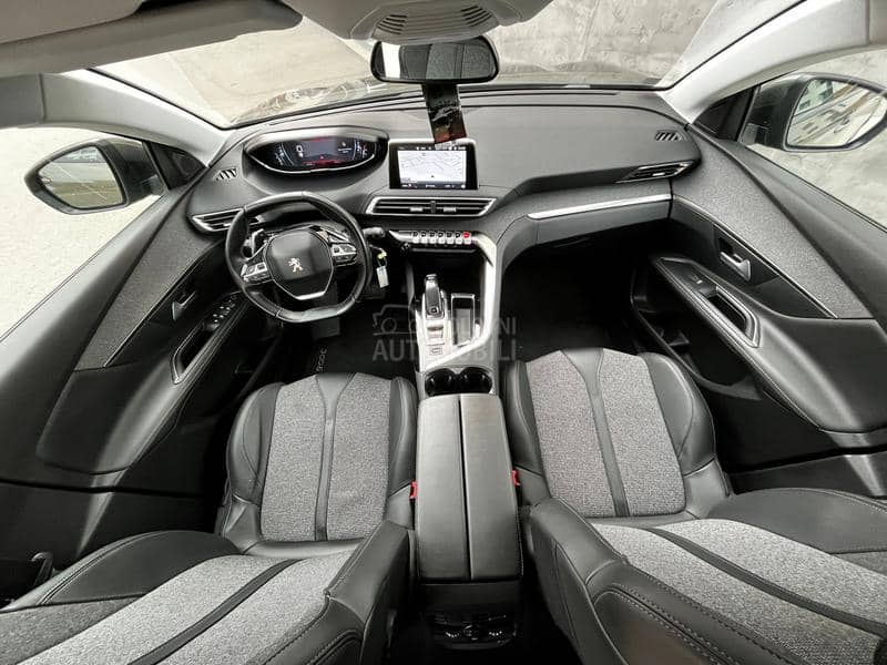 Peugeot 3008 1.5 HDI Allure/EAT8