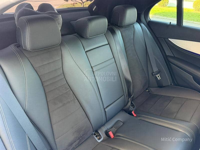 Mercedes Benz E 220 4 Matic 3 x AMG