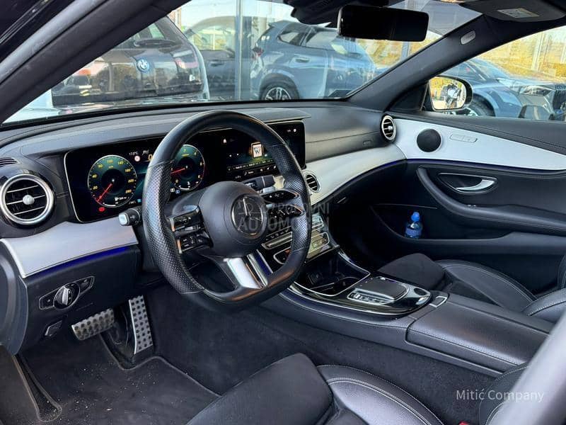 Mercedes Benz E 220 4 Matic 3 x AMG
