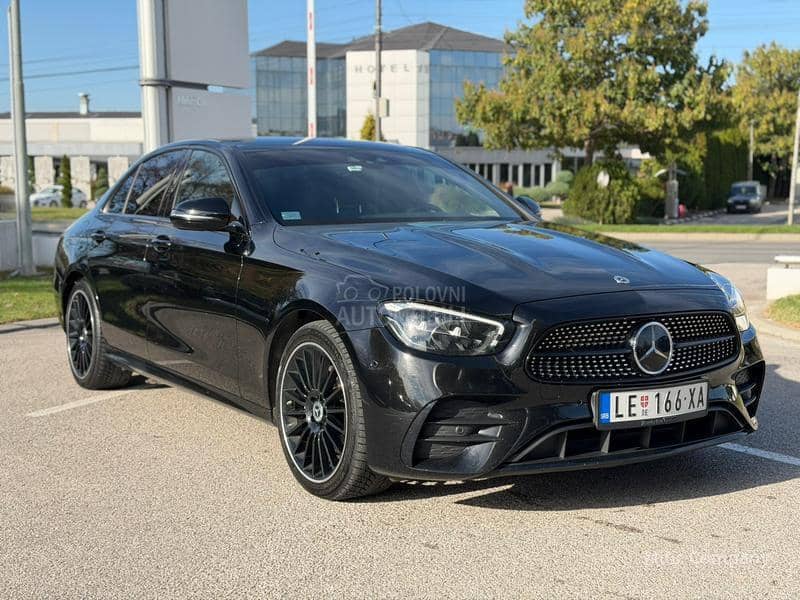 Mercedes Benz E 220 4 Matic 3 x AMG