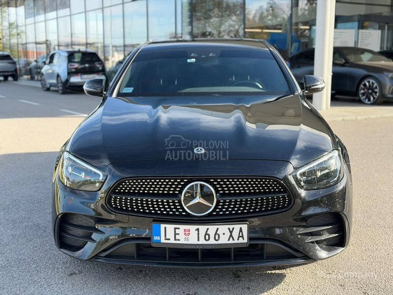 Mercedes Benz E 220 4 Matic 3 x AMG