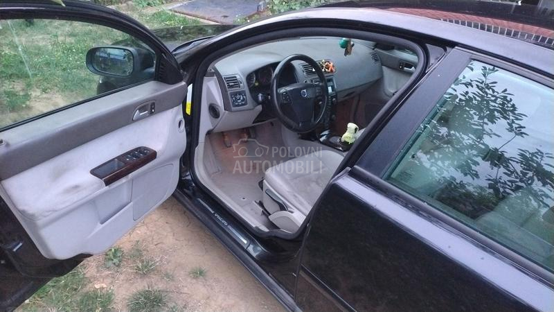 Volvo S40 