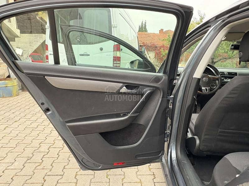 Volkswagen Passat B7 1.4. Fsi