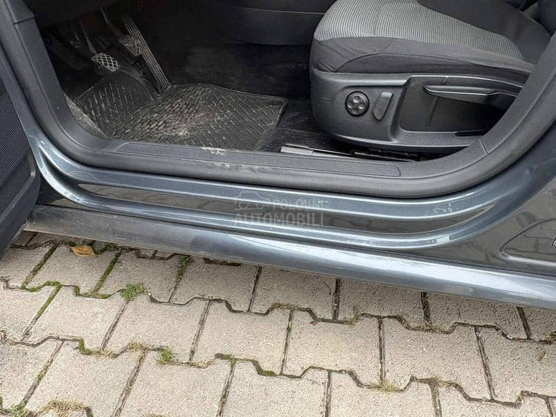 Volkswagen Passat B7 1.4. Fsi