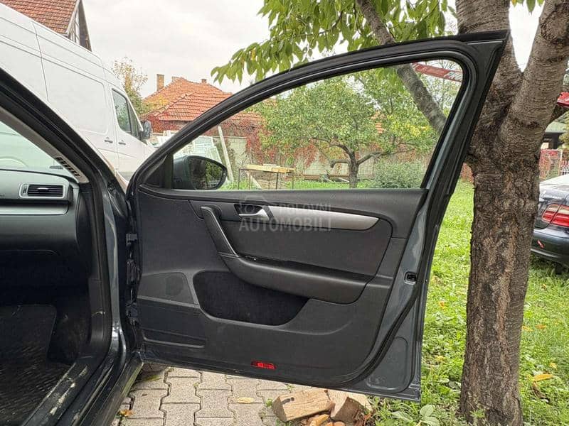 Volkswagen Passat B7 1.4. Fsi