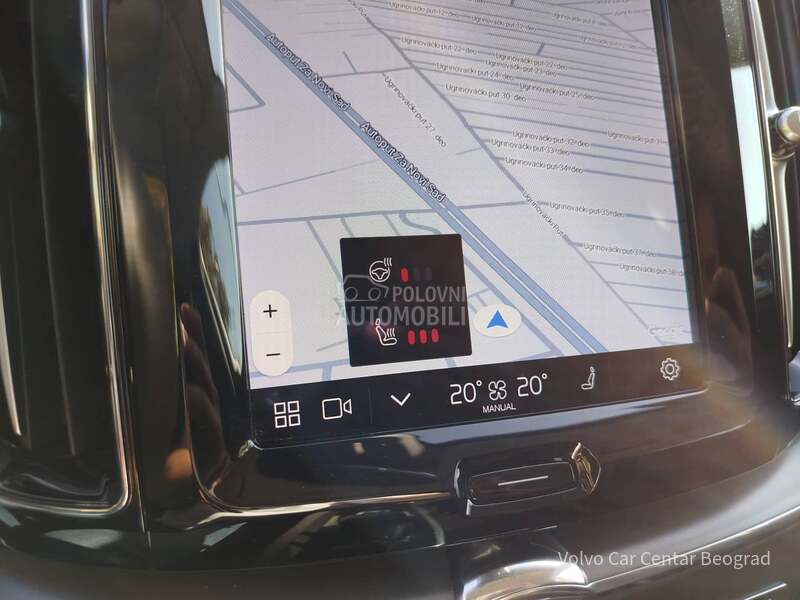 Volvo XC60 B4 MOMENTUM A/T