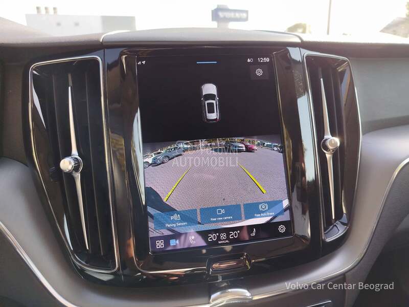 Volvo XC60 B4 MOMENTUM A/T