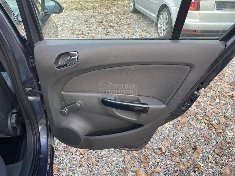 Opel Corsa D 