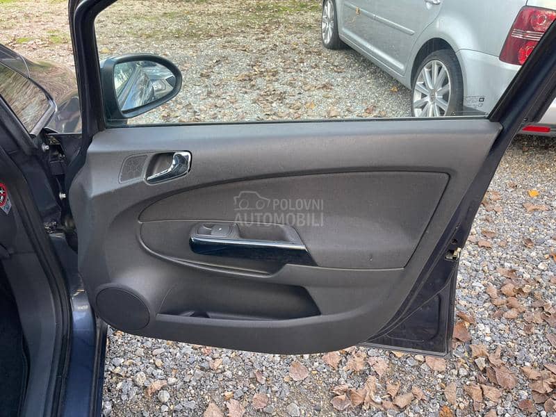 Opel Corsa D 