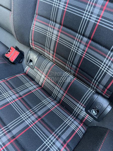 Volkswagen Golf 7 7.5 GTI Performance