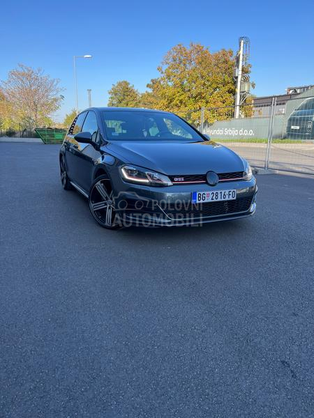 Volkswagen Golf 7 7.5 GTI Performance
