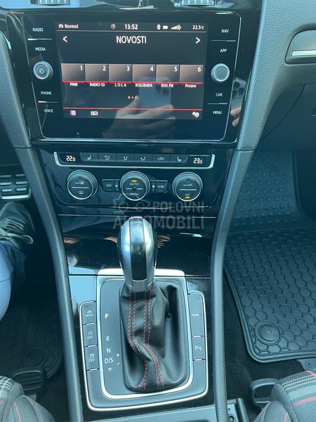 Volkswagen Golf 7 7.5 GTI Performance