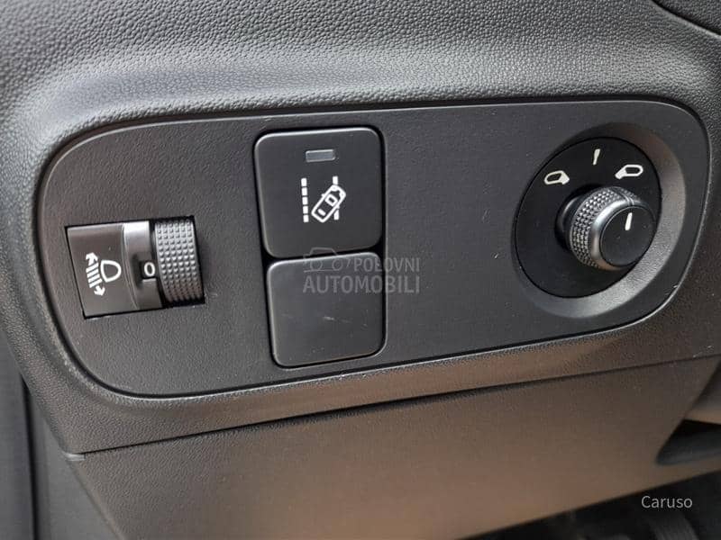 Citroen C3 1.2 N1 4 sedišta