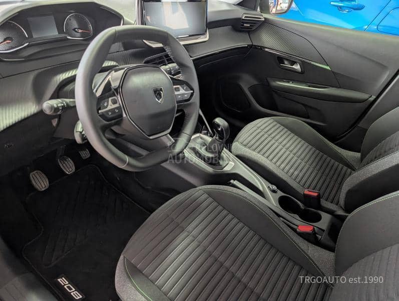 Peugeot 208 Garan 12 mes.