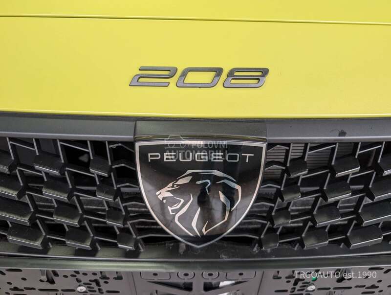 Peugeot 208 Garan 12 mes.